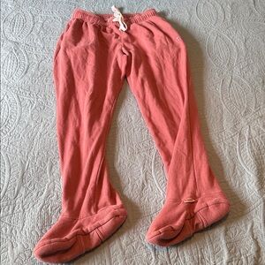 Feejays cozy feetie coral sweat pants Women’s size medium